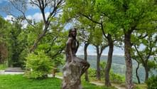 Loreley Statue on the Loreley Plateau Loreley Statue on the Loreley Plateau
