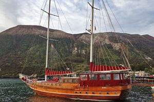 The SUNDIAL at anchor