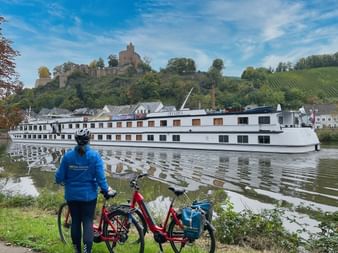 The MS OLYMPIA in Saarburg