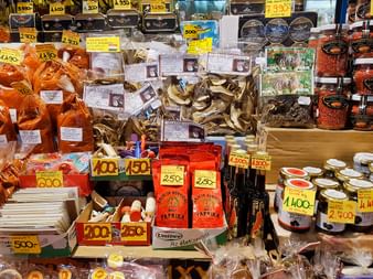 Budapest, market hall, traditional spice stall
