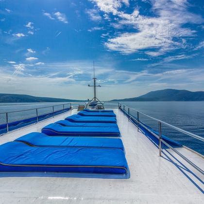 Linda, Sonnendeck